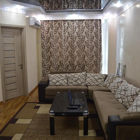 Teo Beach Apartament Batumi Exterior foto