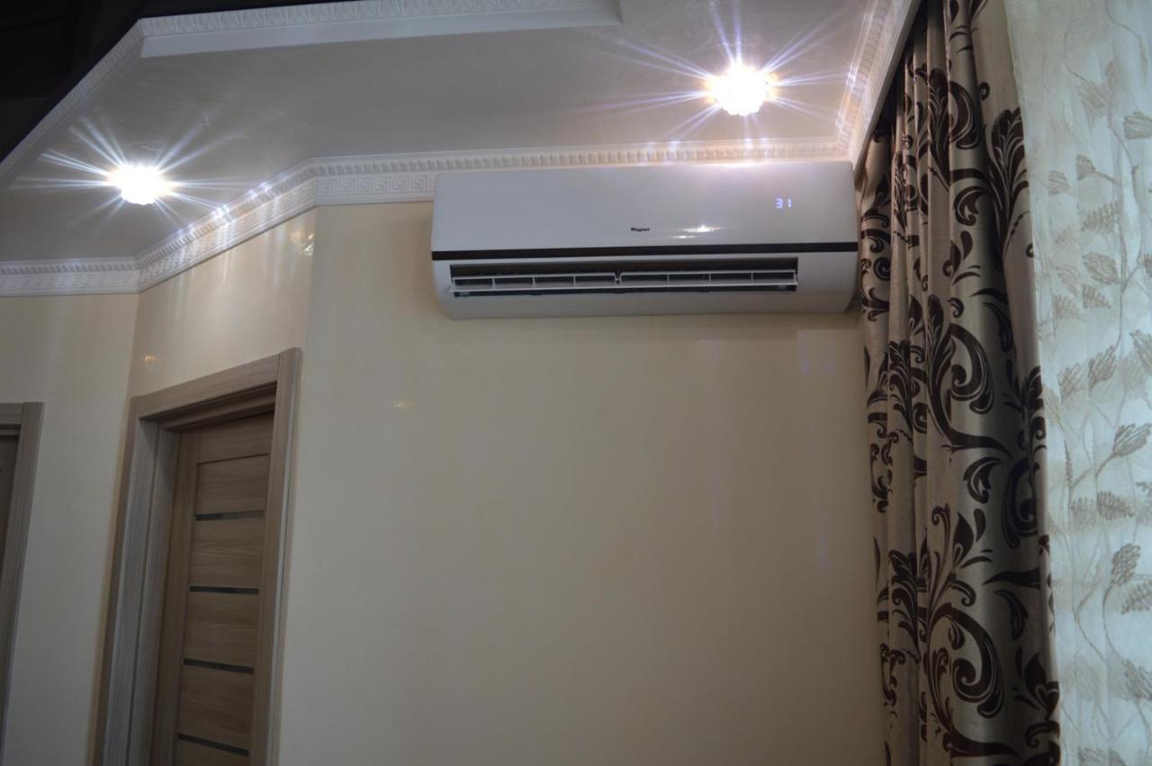 Teo Beach Apartament Batumi Exterior foto